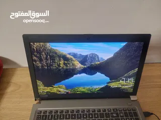  3 لابتوب توشيبا i7 مستعمل بحالة جيدة مواصفات ممتازة هاردسك 300 جيجا ومع بصمة وهاردسك 300 جيجا