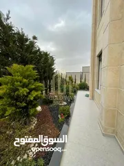  13 شقة أرضية(طابقية) تشطيبات فلل 450م في أرقى مناطق مناطق الظهير / ref 9490