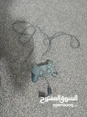  5 بلايستيشن سوني نظيفه شبه جديد في بس نتفه السلك مبين من اليد