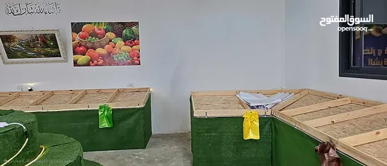  2 ستاند محل خضار . خشب مع حديد