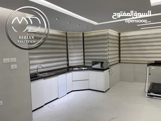  12 شقة للبيع طابق اخير مع روف خلدا مساحة 350م 4 نوم تشطيبات و ديكورات فاخرة اطلالة جميلة