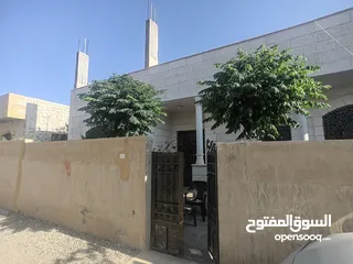  7 منزل حديث البناء للبيع بسعر مميز / محافظة البلقاء عين الباشا - الشويح الشرقي - حي الحرمين