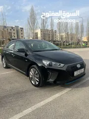  6 Black Hyundai Ioniq 2017