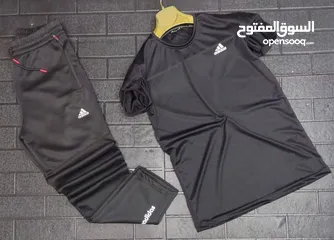  4 طقم ترينج رياضي
