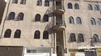  2 عمارة 3 طوابق 10 شقق للبيع بسعر مغري