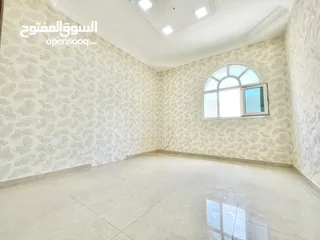  4 ملحق غرفتين وصالة مدخل خاص بمدينة الرياض