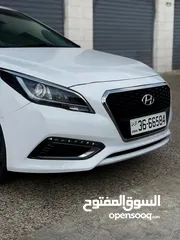  2 Hyundai Sonata Hybrid2017