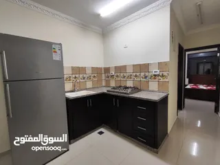  4 استديو مفروش للإيجار في البيرة خلف مطعم سامر