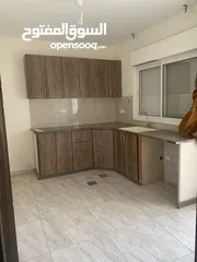  5 شقة للإيجار