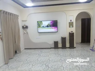  5 شقة شبه ارضي سوبر ديلوكس مجددة بالكامل للبيع