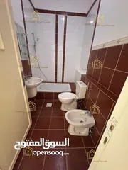  11 شقة فارغة - دابوق - 2نوم ماستر - 200م - قرب الخدمات العامة