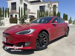  20 Tesla Model S 75D 2018
