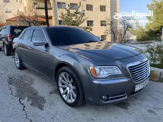  1 2012 Chrysler 300c