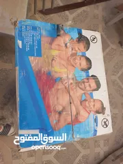  3 مسبح مستعمل لمده شهر فقط استعمال خفيف