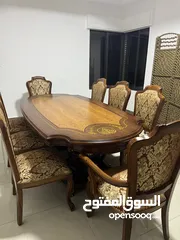  1 طاوله سفره 8 كراسي بحاله ممتازه جدااا