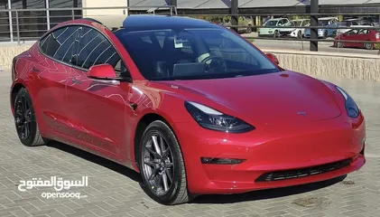  1 Tesla 2023 Model 3 Standard Plus