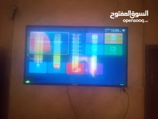  8 شاشه للبيع في الرصيفه شاشه فيه خطوط بتشغل نت حجم 55 نوع سيمور السعر 20 قابل للبدل