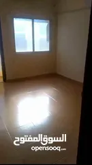  5 شقة فارغة للإيجار