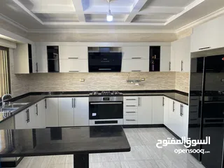 9 مطابخ خشب  مطابخ اللمنيوم أماراتي بجميع الألوان بكفالة 10 سنوات