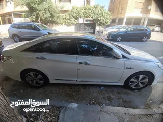  2 Hyundai Sonata Hybrid 2012 full option Limited Edition
