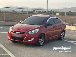  2 هونداي اكسنت /2014  فل فتحة سقف ديزل اتوماتيك 4 غيار كاملة الإضافات و المميزات