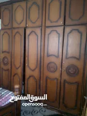  2 غرفة نوم وطاولة سفرة وطاولة تلفزيون