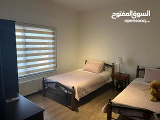  14 روف مفروش مع ترس بإطلالــــه بانوراما اعلان رقم (O1)