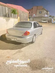  2 كيا سبكترا للبيع موديل 2000