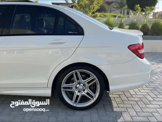  7 Mercedes C200 only 71,000 KM