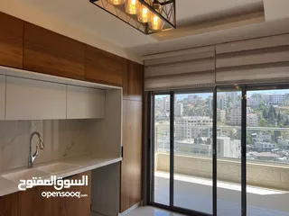  5 شقه للبيع ديلوكس في عين مصباح قرب مقر الاذاعه والتلفزيون