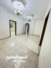  7 منزل طابق ارضي للبيع يوجد مدخلين للمنزل  في ضاحية الياسمين السعر 57400الف