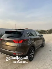  3 كيا سبورتاج فل الفل Gt مختم 2000ديزل 4*4 غرفة بني بنوراما سعرر حررررق