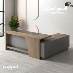  18 مكتب 140*70 مع جانبيه 80*40 وطاولة وسط تفصيل خشب مستورد بسعر المصنع