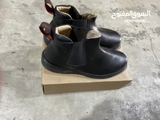  2 بسطار جلد ملس