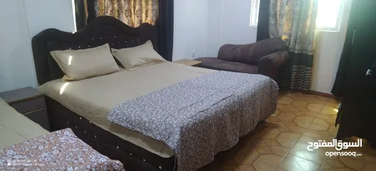  3 شقق و غرف مفروشة