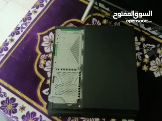  2 سوني فور للبيع السوني مستعمل سنتين فقط