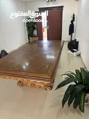  2 طاولة سفره , بوفيه , بيرو