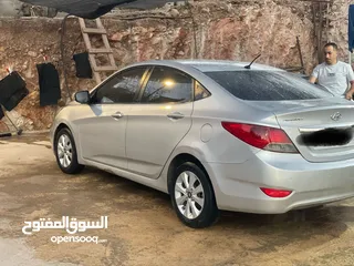  6 اكسنت 2015 بنزين