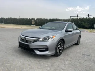  1 Honda accord  2016 v4  very clean car and very good condition