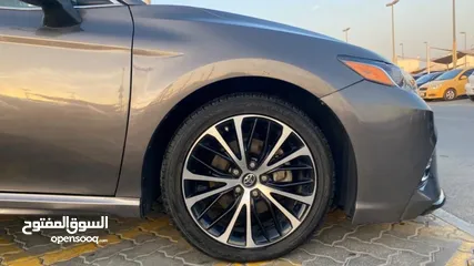  11 ‏2018  Toyota Camry SE Full Option