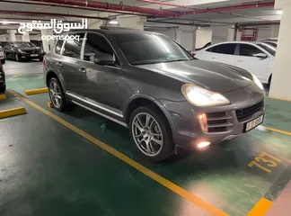  3 Porsche Cayenne S 2008