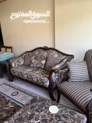  2 ‏طقم كنب كلاسك رخام للبيع بحالة ممتازة