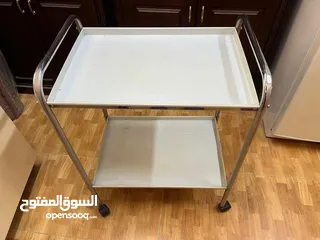  3 اثاث لتجهيز عيادة