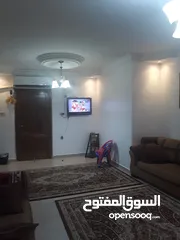  18 شقه للبيع اربد دوار العيادات