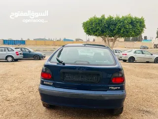  3 رينو ميجان كمبيو عادي وماشيه 160