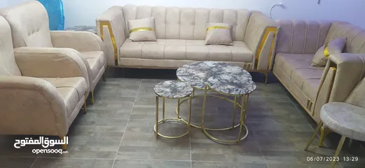  1 صالون سبع مقاعد  خشب زان مستعمل شهر فقط  بحاله ممتازه