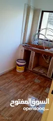 10 شقة تجارية صغيرة للايجار (استديو تجاري)