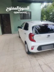  7 كيا بيكانتو  مع بصمه بدون حوادث فل الفل ما عدا فتحه دهان اصلي