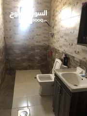  3 بيت مستقل على خمسه دونم