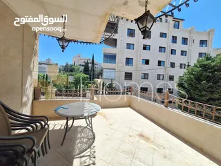  8 شقة طابق اول للبيع في الدوار الرابع بمساحة بناء 180م